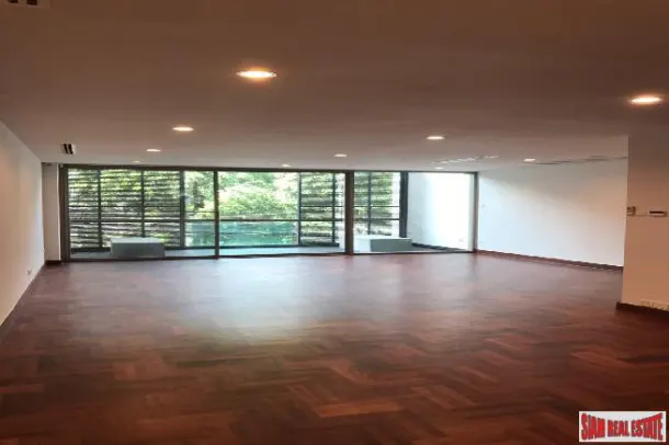4-bed Townhouse for rent in Phrom Phong — 4-bedroom townhouse · Phrom Phong