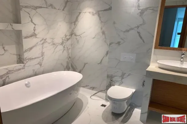 The Lakes - Extra Large Four Bedroom Condo with Benjakitti Park Views for Rent in Khlong Toei 2