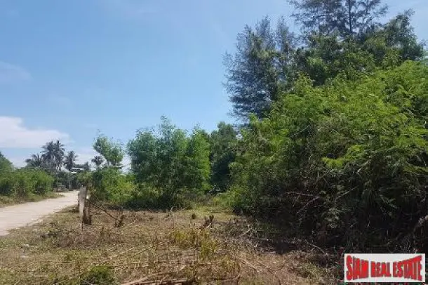 Land for Sale In Koh Lanta Near the Beach 2