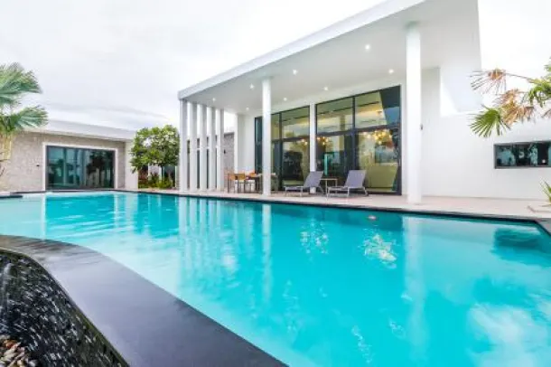 6-bed Villa for sale in Hin Lek Fai & West Hills — 6-bedroom villa · Hin Lek Fai & West Hills