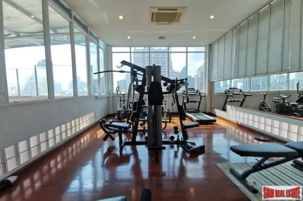 Extra Large Three Bedroom Apartment for Rent in Convenient Phrom Phong Area of Bangkok 2