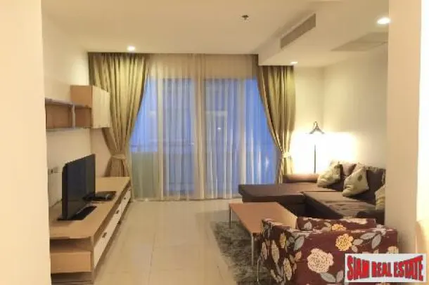 Prime 11 - Contemporary Two Bedroom Condo with Pool Views for Rent in Nana 2
