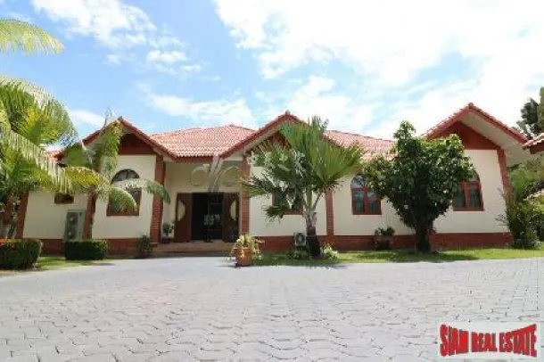 Single house with very peaceful tranquil environment in Chiang Mai 3