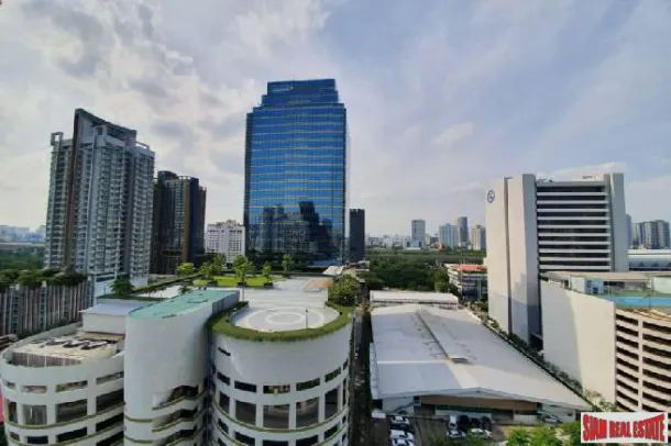 kallista Sukhumvit 11 - Stunning 3 Bedroom Condo for Rent in Nana 4