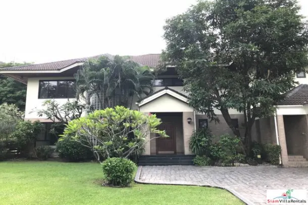 4-bed House for rent in Phra Khanong — 4-bedroom house · Phra Khanong