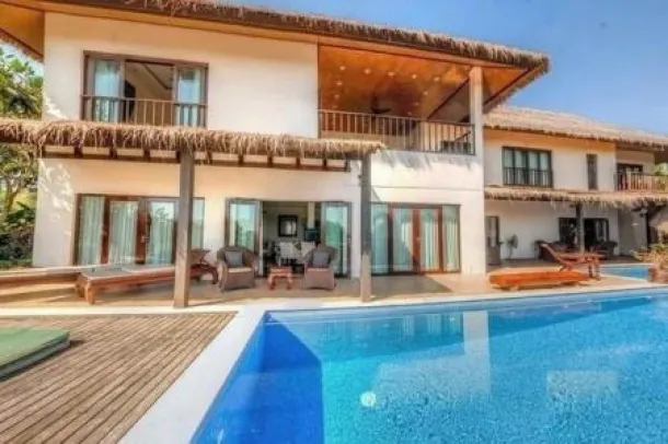 4-bed Villa for sale in South Hua Hin (Soi 88-112) — 4-bedroom villa · South Hua Hin (Soi 88-112)