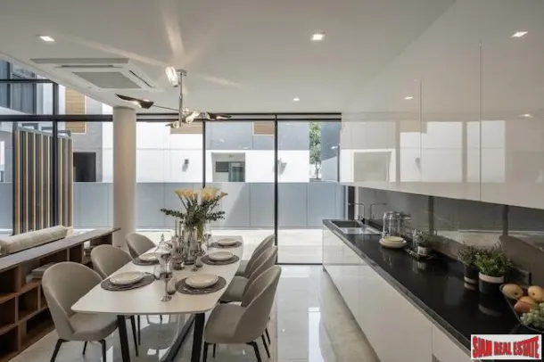 Baan 365 Rama 3 - Three Storey Four Bedroom Fully Equipped Luxury House for Rent 2