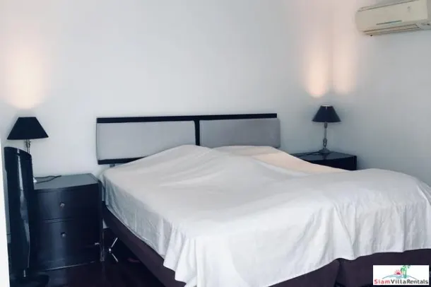 Urbana Sukhumvit 15 - Bright and Quiet Newly Renovated Two Bedroom Condo for Rent in Asok 2