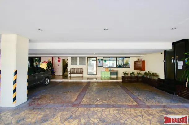 Prime Mansion Promsri in Sukhumvit 39 - 2 Bedrooms and 2 Bathrooms for Sale in Phrom Phong Area of Bangkok 3