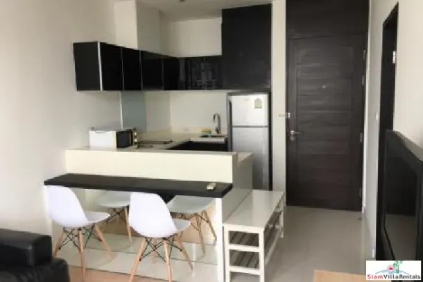Eight Thonglor Residences - Modern City View Condo for Rent in the Heart of Thonglor 3