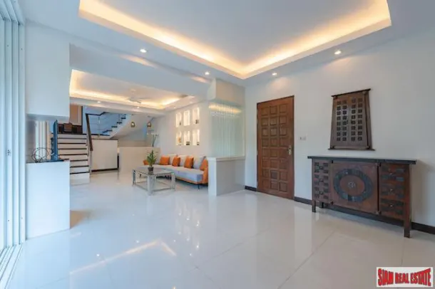 Fully Renovated 4 Bedroom 5 Bahtroom 3 Storey Pool villa for Sale near Tri Trang and Patong Beaches 2