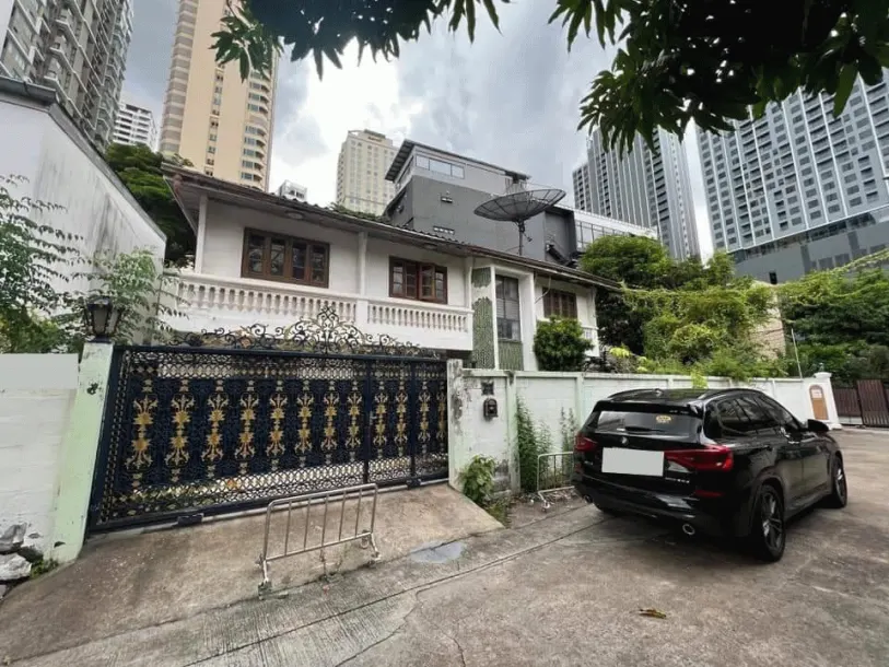 Baan In PhromPhong - 300 Sqm. And 4 Bedrooms, 5 Bathrooms 2