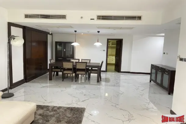 All Seasons Mansion - Spacious and Convenient Two Bedroom Condo for Rent in Lumphini 2