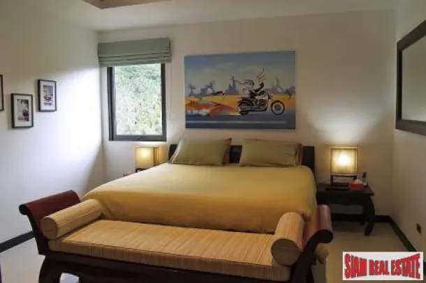 6 Bed Luxury Sea View Holiday Villa at Maenam, Samui 3