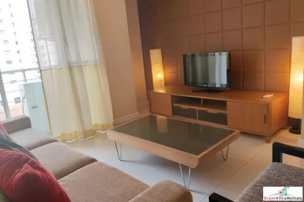 Sukhumvit City Resort - Extra Large One Bedroom Condo with City Views for Rent in Nana 3
