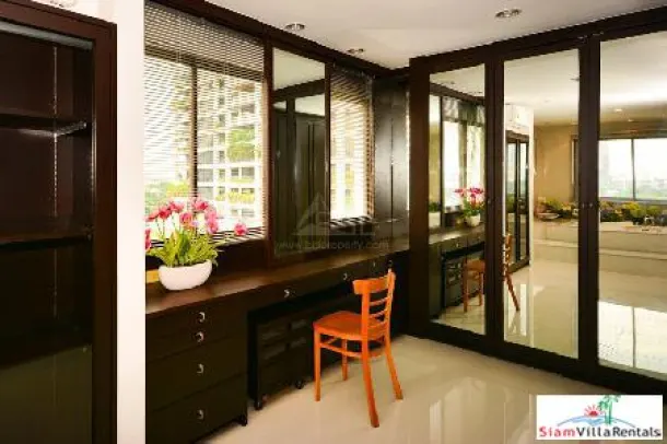Polo Residence - Pet Friendly Penthouse Residence with a Stunning Park View in Wireless &amp; Near Phloen Chit BTS 2