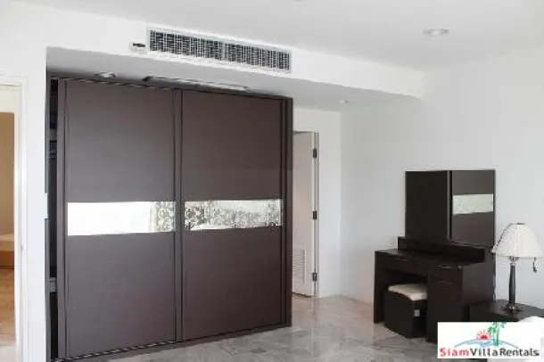 2 bedrooms condominium only few step from the beach for Sale 3