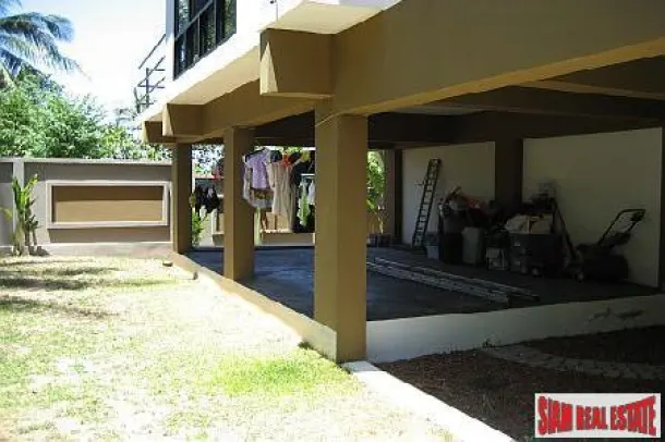 Spacious House With Excellent Potential For Further Expansion in Ban Rak,Koh Samui 3
