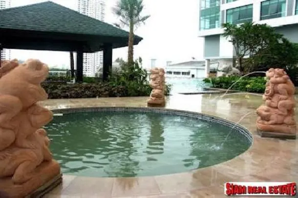 Baan Sathorn Chaophraya - Two Bedroom, Two Bathroom Condo for Rent, High Floor &amp; Great View of Chao Phraya River 2