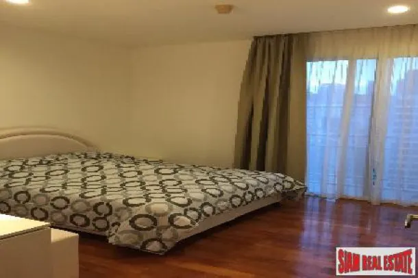 Prime 11 - Pool Views, Desirable Area from this Modern Two Bedroom, Sukhumvit Soi 11 2