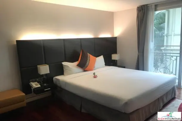 Mona Suite - Spacious Two Bedroom Corner Unit for Rent on Sukhumvit 31 2