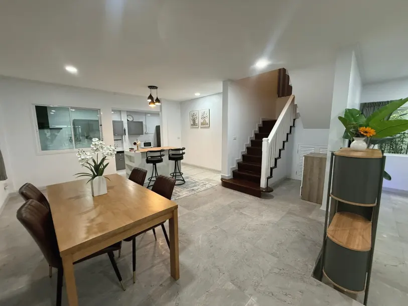 Land &amp; Houses Chalong - Newly Renovated 3-Bedroom Family Home with Clubhouse Facilities 3