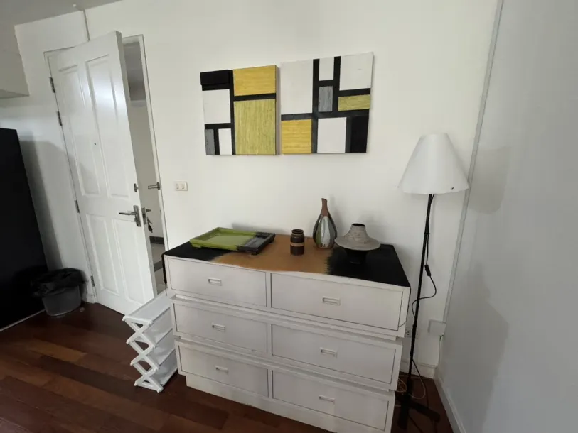 The 49 Plus 2 - Charming Two Bedrooms Condo With City Views for Rent in Thong Lor 3