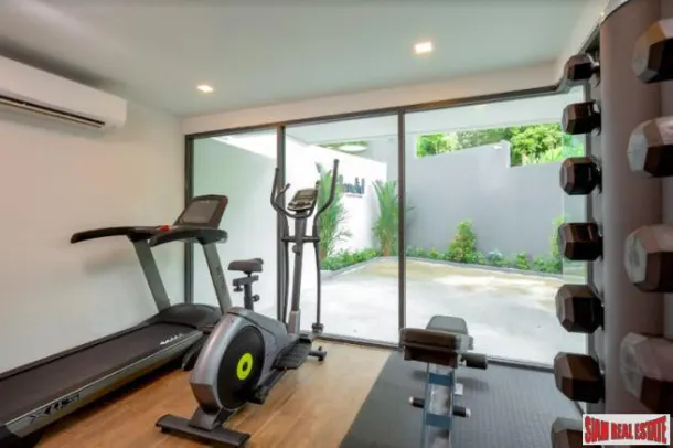 Deluxe Two Bedroom Condo for Rent in Kata 3