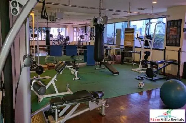 Oriental Tower - Luxurious Three Bedroom on 23rd Floor in Ekkamai 2