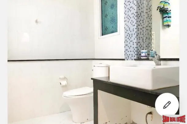 Two Bedroom Nicely Furnished Condo for Rent on 2nd Floor of Low-Rise Building 3