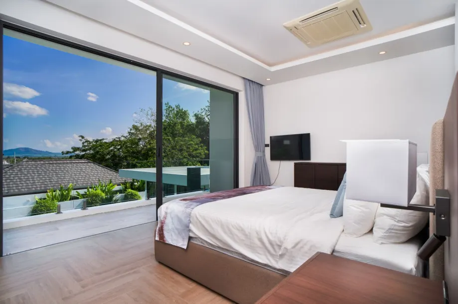 Modern Tropical Pool Villa 5 Bedrooms 5 Bathrooms in Cherngtalay 4