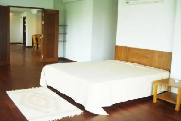 3-bed Apartment for rent in Phrom Phong — 3-bedroom apartment · Phrom Phong