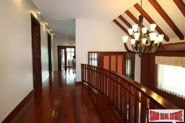 Elegance house with private swimming pool 3
