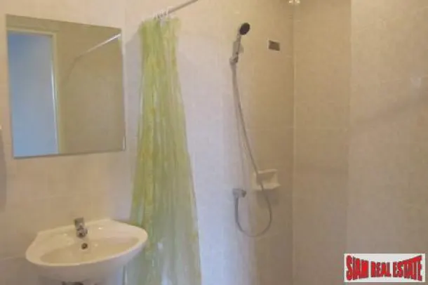 ZCape - One Bedroom Modern Apartment in the Heart of Cherng Talay with Communal Pool and Gym 2
