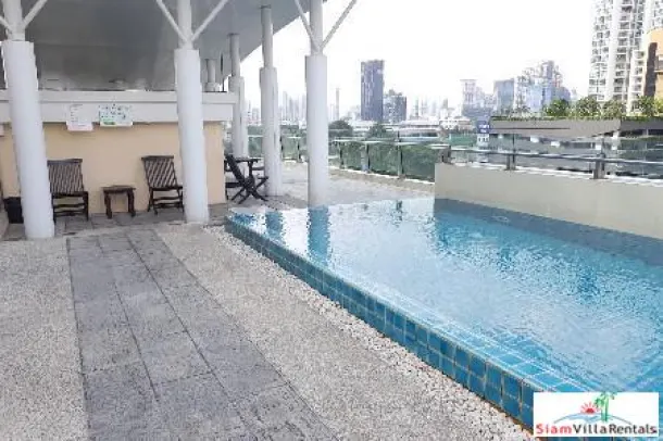 The Address 42 - Cheerful Furnished Two Bedroom Condo for Rent in Phra Khanong 2