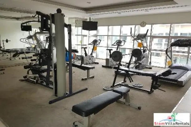 The Address 42 - Cheerful Furnished Two Bedroom Condo for Rent in Phra Khanong 3