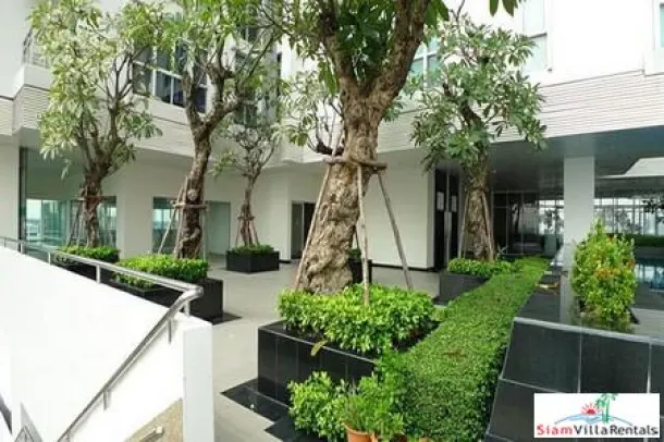 Nusasiri Grand Condominium - Luxury Furnished Two Bedroom for Rent next to BTS Ekamai 2