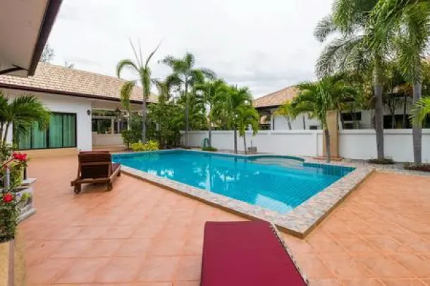 NATURE VALLEY 1: Well Designed Modern 5 Bed Pool Villa 4