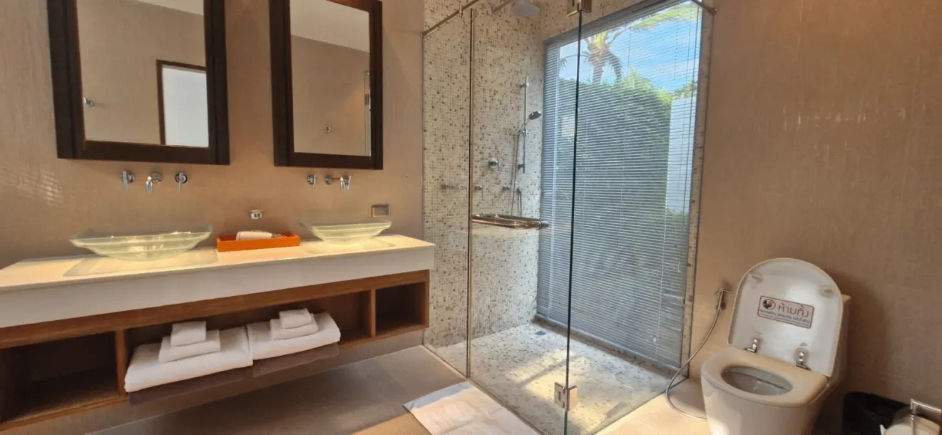 Exclusive Luxury Pool Villa 2 Bed 2 Bath in Thalang 2