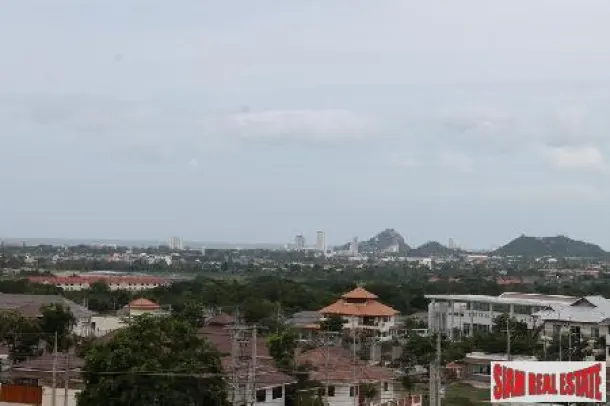 3 bedroom house with panoramic moutain and sea views for sale. 2
