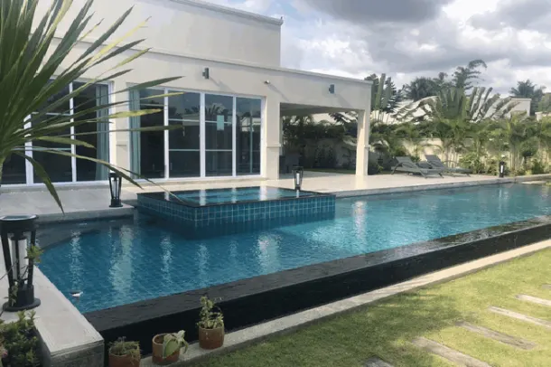 3-bed House for sale in East Pattaya — 3-bedroom house · East Pattaya