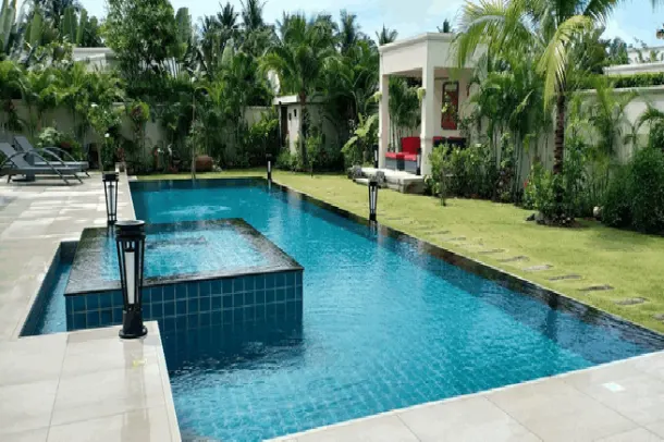 For sale 3 Bedrooms 3 Bathrooms Large Modern House - East Pattaya 2