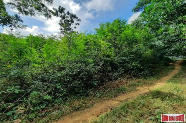 Sloping Land Plot with Spectacular views of the Sea &amp; Mountains in Nong Thaley 2