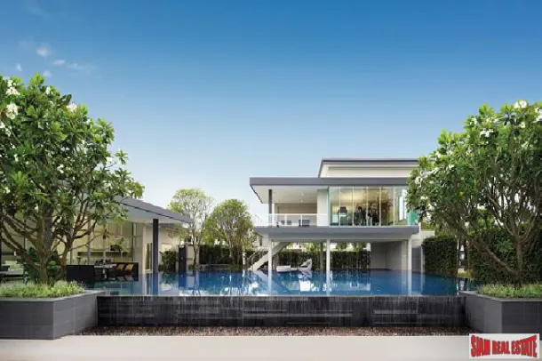 Sivalee Ramkhamhaeng-Wongwaen - 2 Storey 3 Bed House Located next to Clubhouse in Peaceful Estate at Ramkhamhaeng Road Area 2