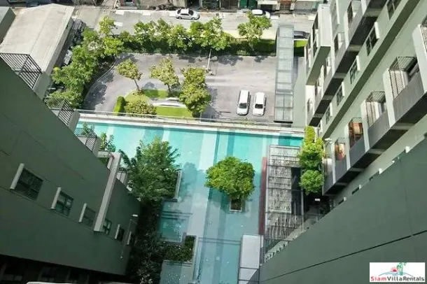 Teal Sathorn- Taksin - City Views from the 27th Floor of this Furnished Three Bedroom Condo in Wongwian Yai 2