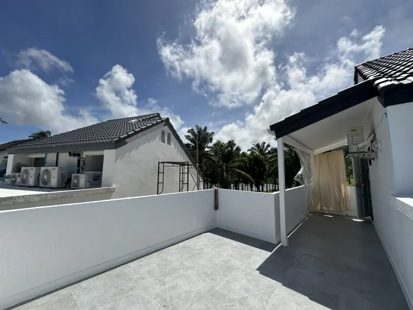 Great Value Two Bedroom Private Pool Villa with Golf Course Views for Rent in Kathu 2