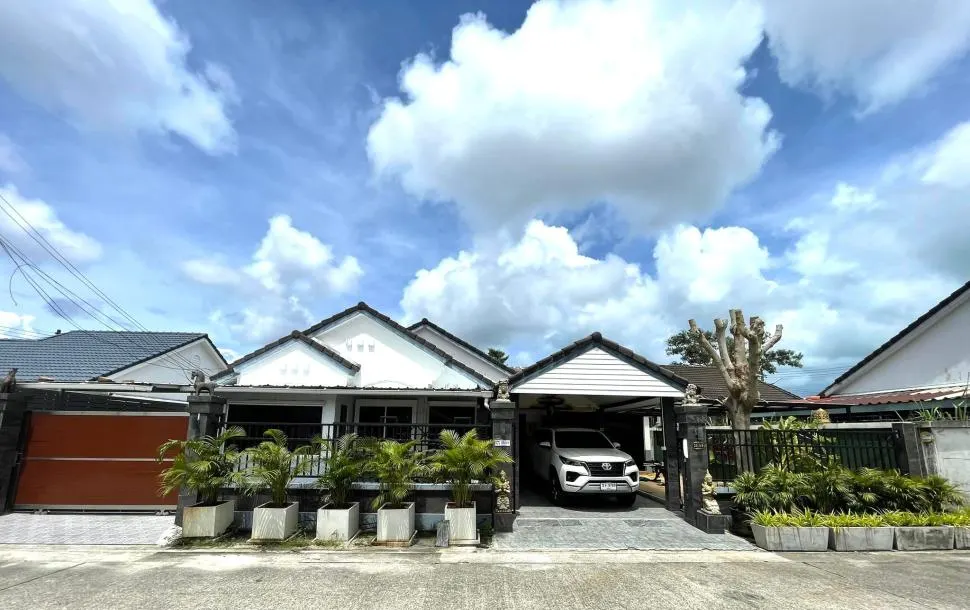 Fully Furnished 3-Bedroom House Near BCIS &amp; Central Phuket 3