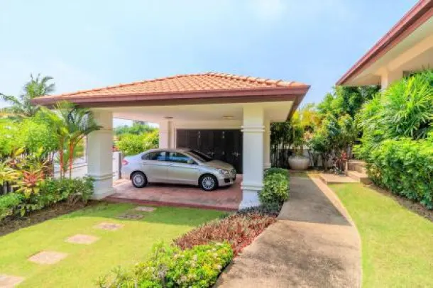 BANYAN RESIDENCES: 2 BED POOL VILLA 4