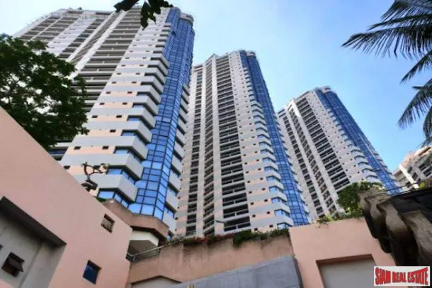 3-bed Apartment for rent in Phrom Phong — 3-bedroom apartment · Phrom Phong
