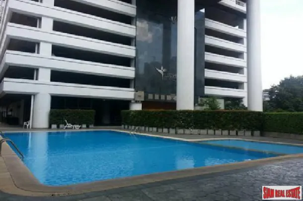 3-bed Villa for rent in Sukhumvit Soi 40-63 — 3-bedroom villa · Sukhumvit Soi 40-63